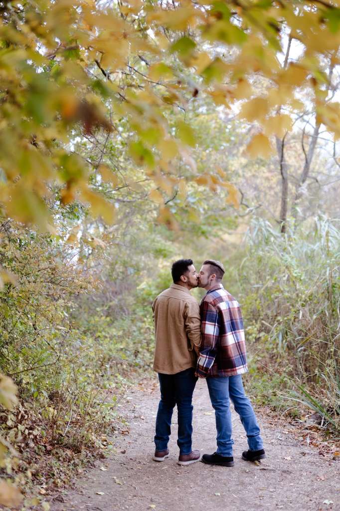 Kiss on an autumn path